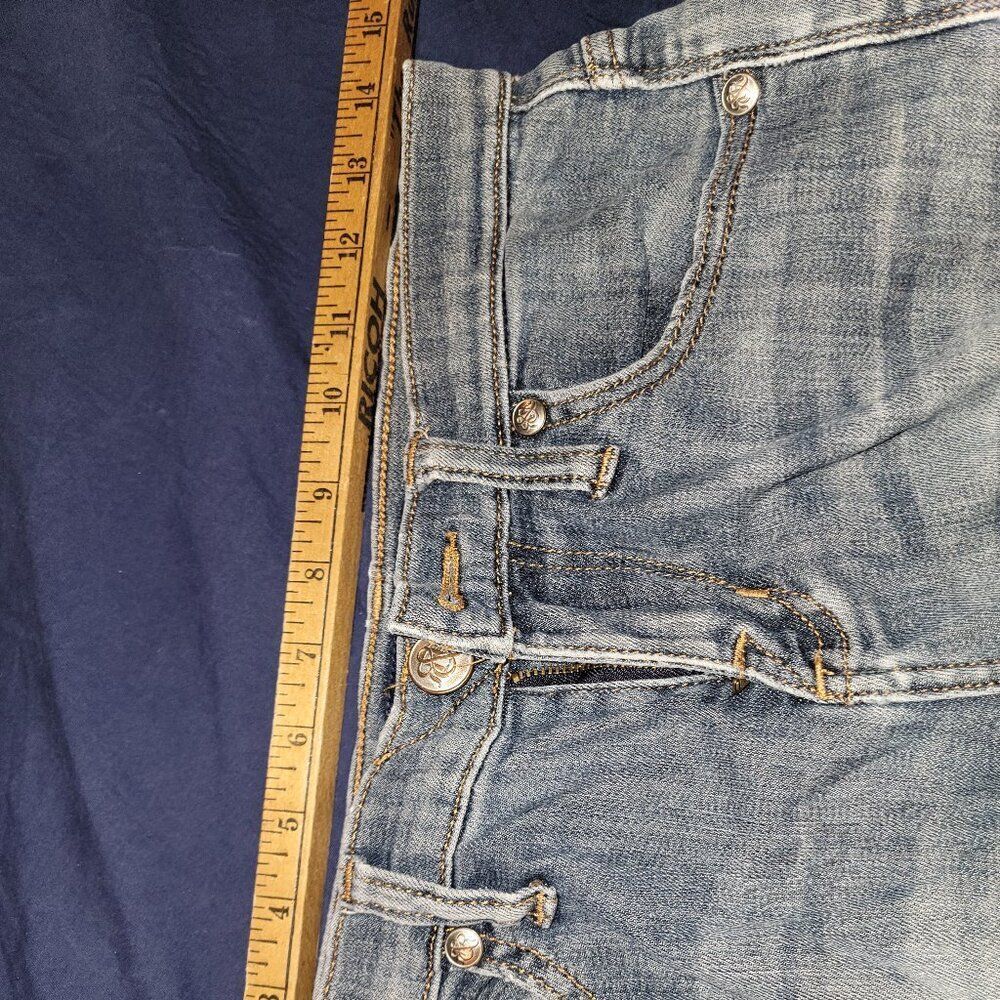 Rock & Republic 'Kasandra' bootcut jeans - Picture 6 of 9